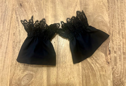 Manchettes amovibles et réversibles dentelle noire 3