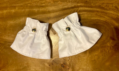 Manchettes blanches amovibles bouton doré