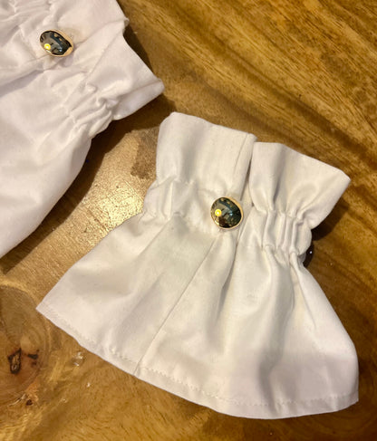 Manchettes blanches amovibles bouton doré