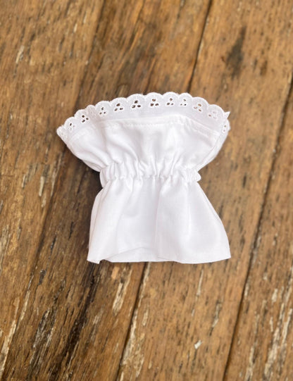 Manchettes amovibles et réversibles broderie blanche