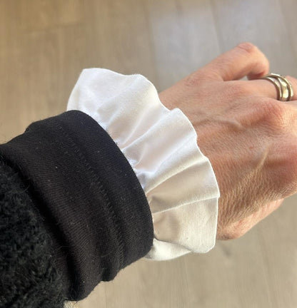 Manchettes blanches amovibles bouton doré